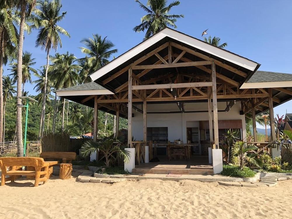 Seaside Hue Resort Exterior