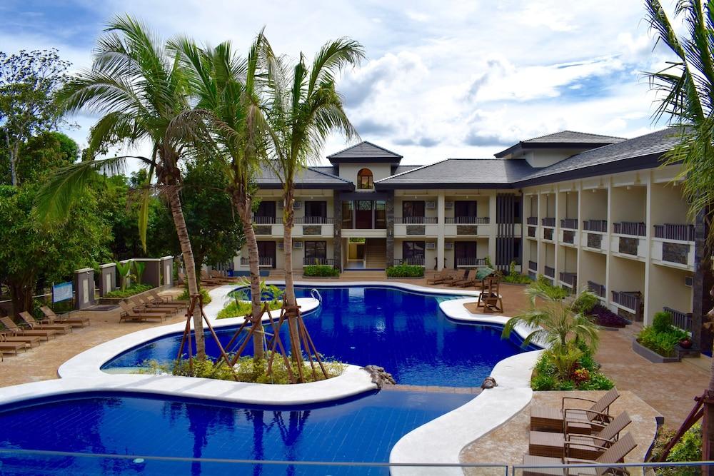 Mo2 Lagoon Coron Exterior