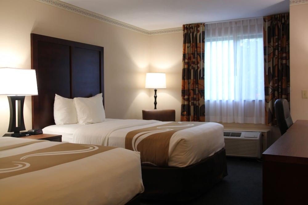 Quality Inn Cortland - University Area Room