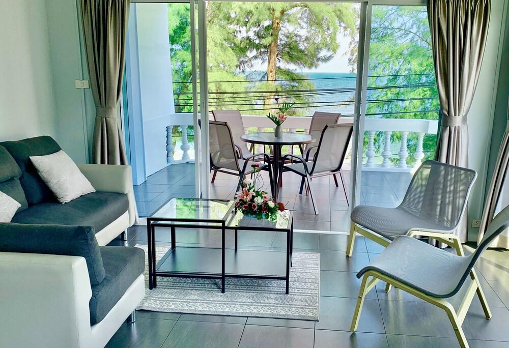 The Beach Cha Am Suite Exterior