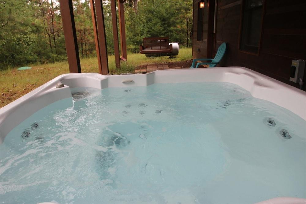 Lucy`s Heaven Outdoor Spa Tub