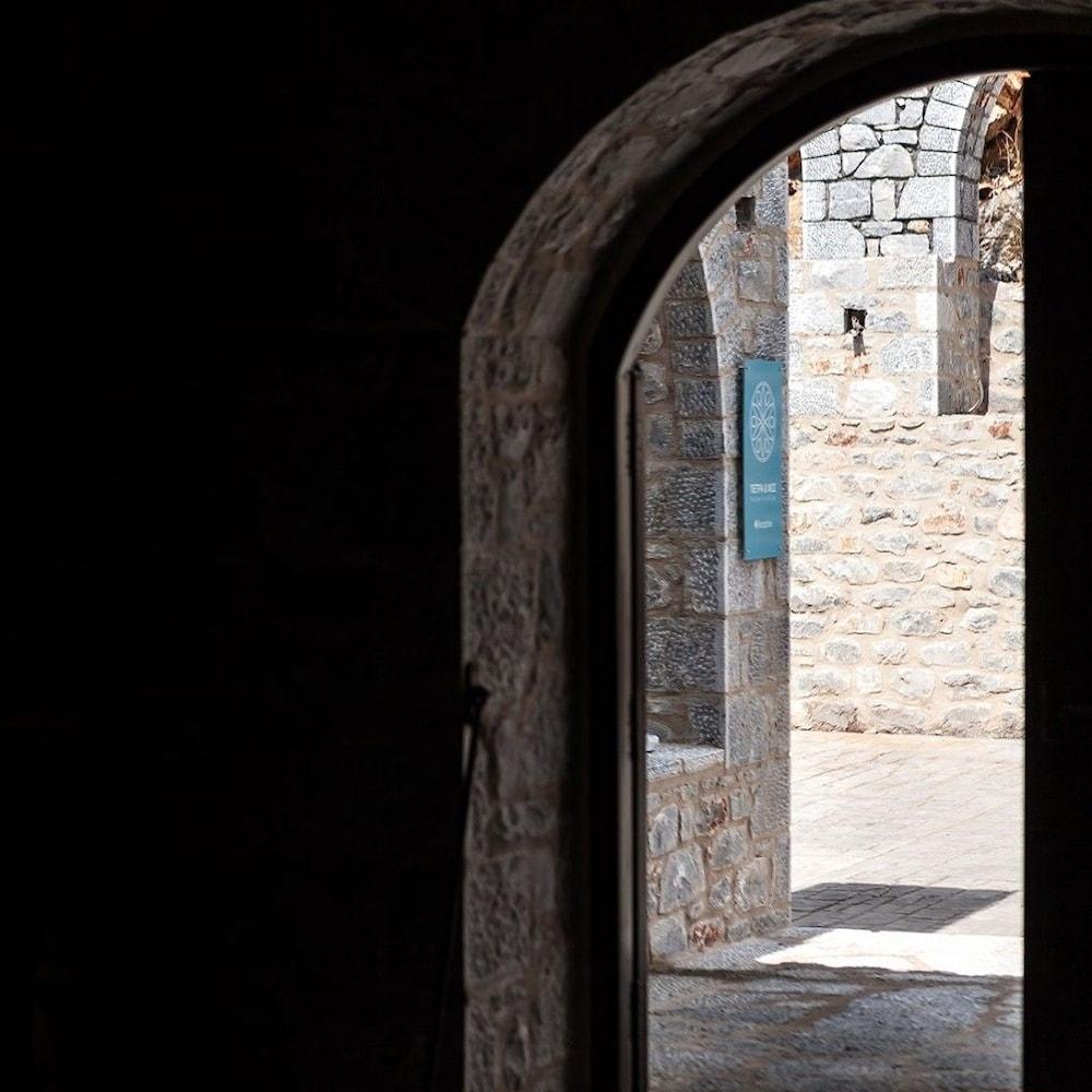 بيترا كاي فوس بوتيك هوتل آند سبا المنطقة المحيطة بالمنشأة