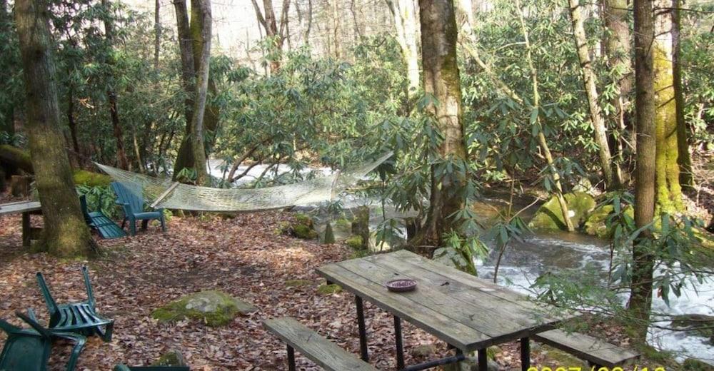 Garden of Eden Cabins