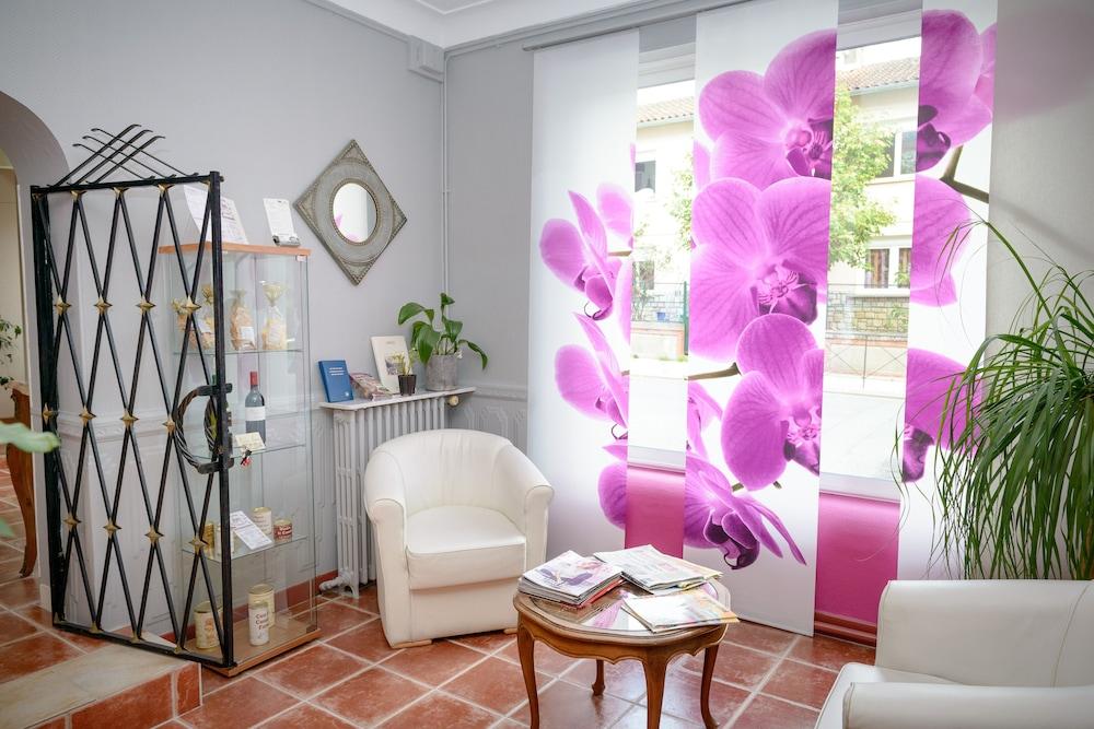 أوتل لوسيتان