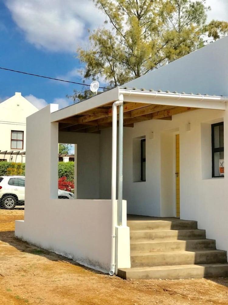 Easy 4 Dayz Exterior