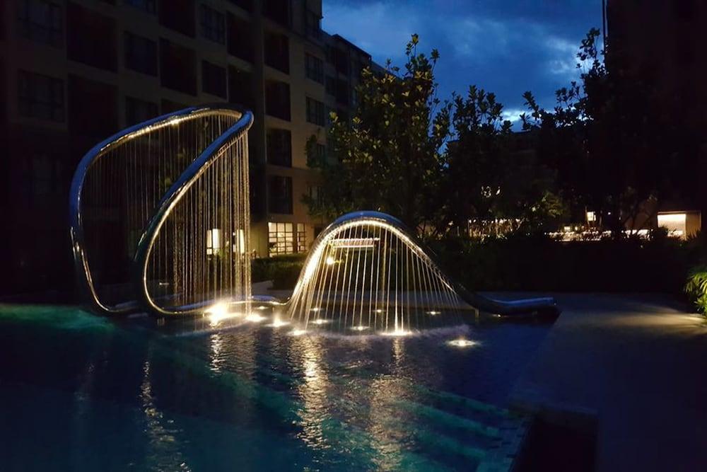 Rain by Lazy Sea Beach House Outdoor Pool