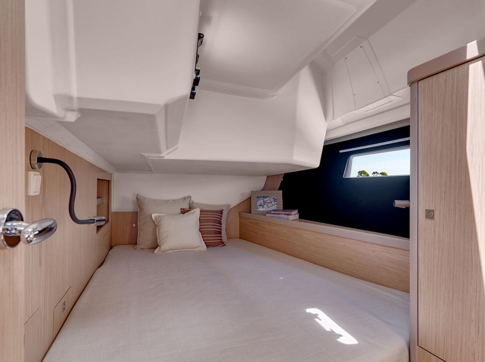Discover Sailing Asia - Hong Kong Room