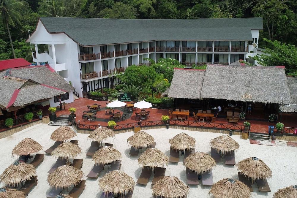 BuBu Long Beach Resort Exterior