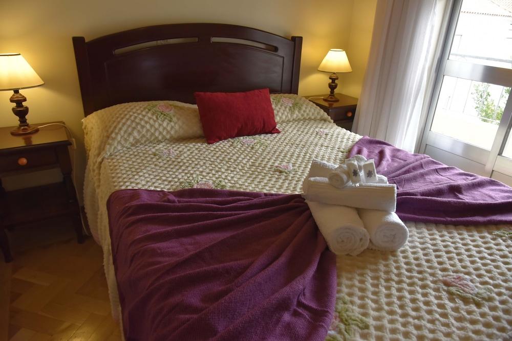 Residência Silva Room
