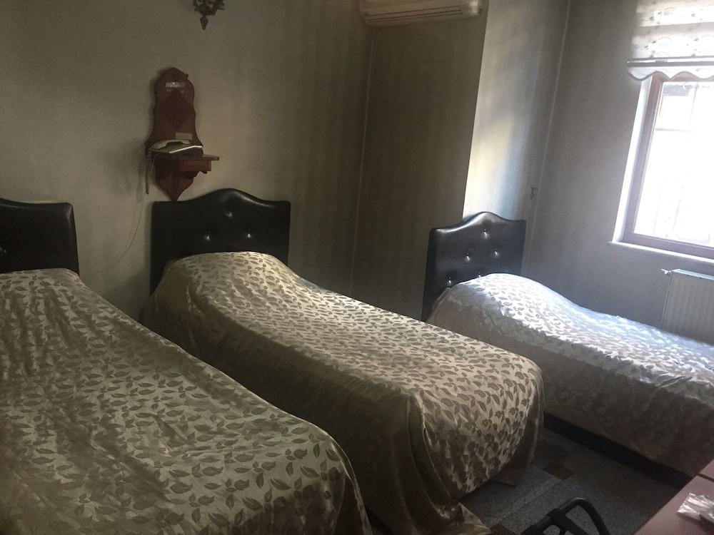 Sadikoglu Oteli Room