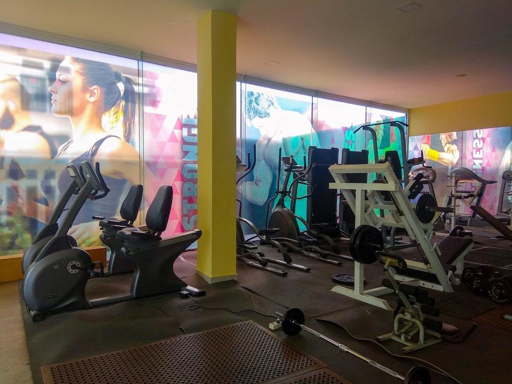 Cozy with River View @ 2BR Teluk Intan Apartment Gym