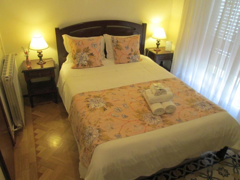 Residência Silva Room