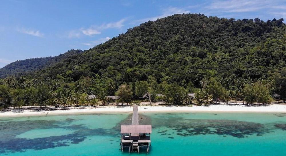 Bayu Lestari Island Resort Featured Image