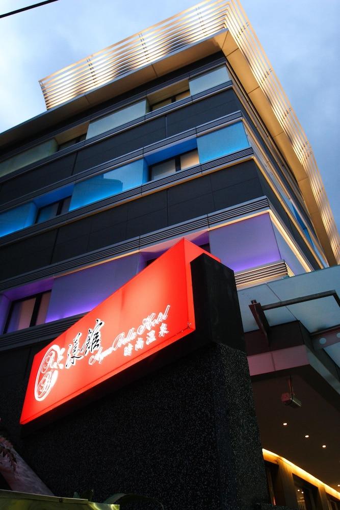 أكوا بيلا - هوت سبرينج هوتل المنطقة الخارجية