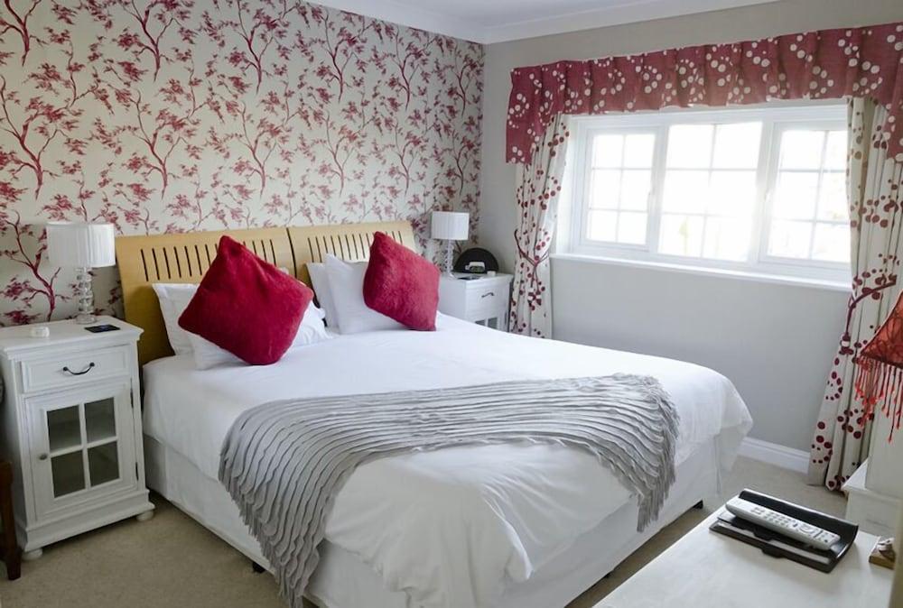 White Sails Room