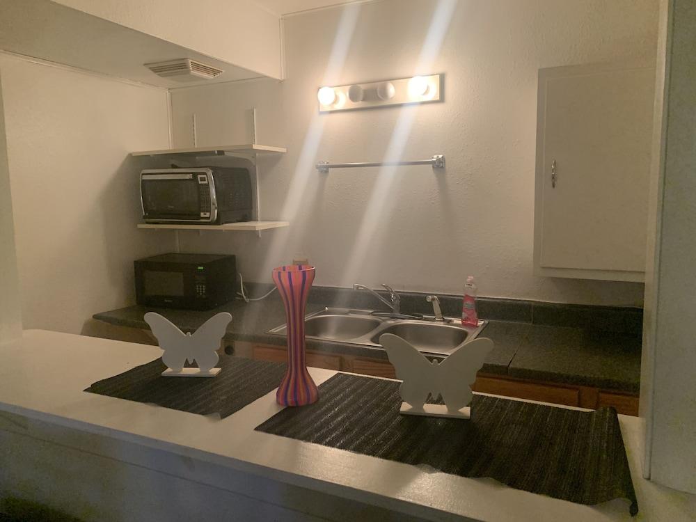 Caravan II Albergo Others