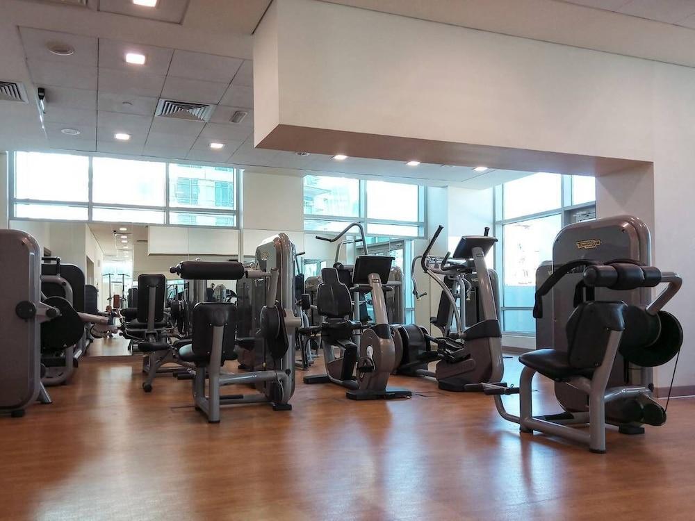 Phenomenal Burj Khalifa Views in This Lovely 2br! Fitness Facility