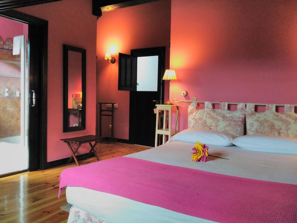 Casona Camino de Hoz Room