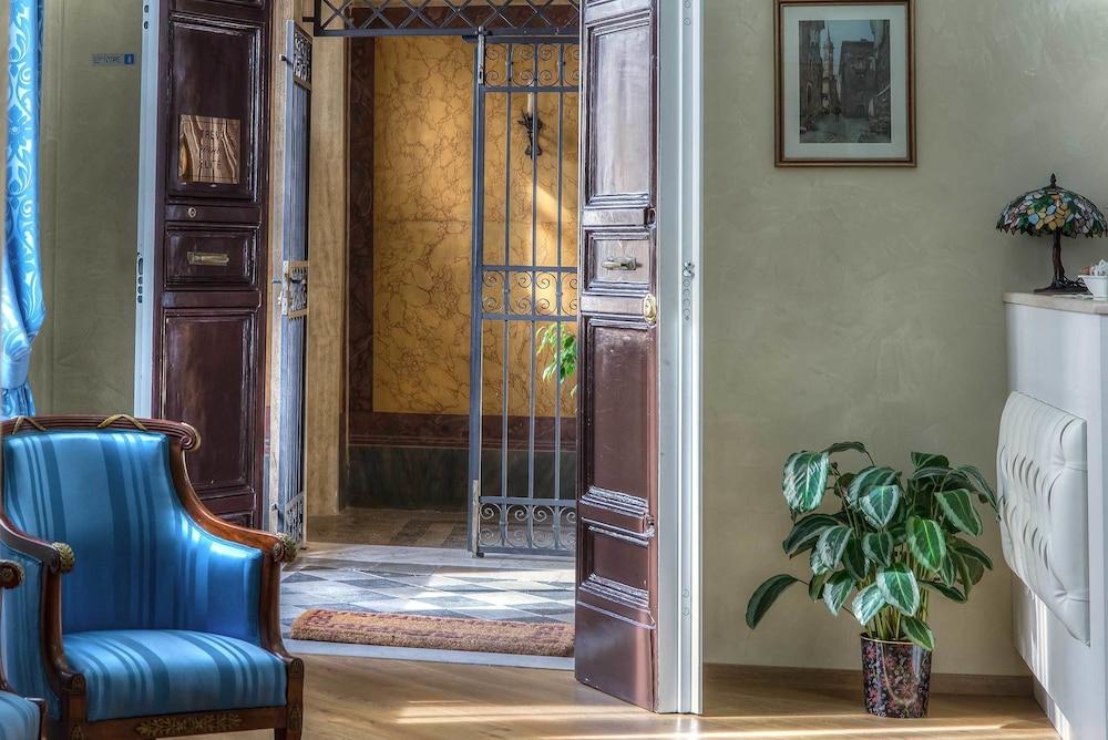 Trevi Rome Suite Check-in/Check-out Kiosk