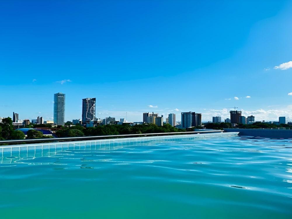 ديلفينيز كوليكشن هوتل باي ميركيور