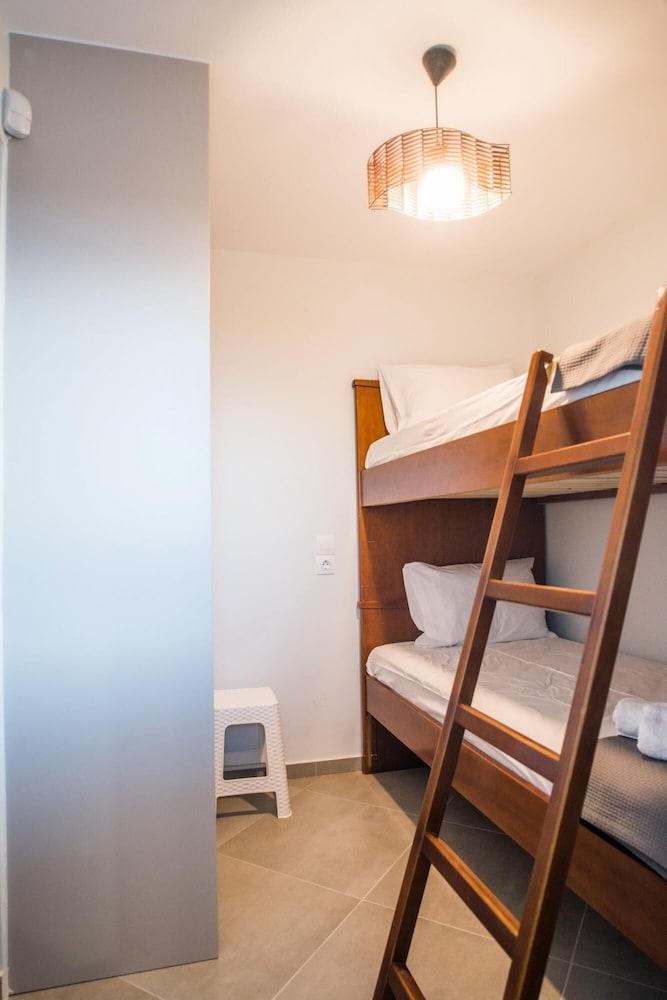 أونار زين سيبليس - إيرو بولسايد نيست