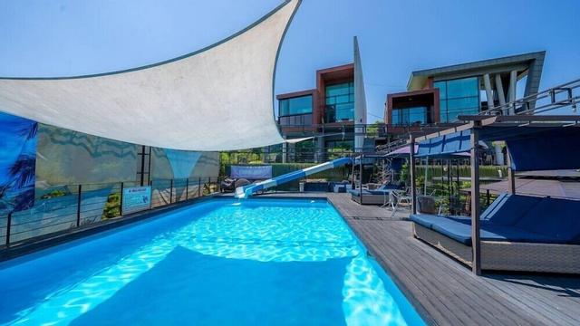 إ آندبي ب شين