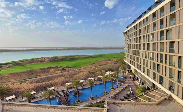 Radisson Blu Hotel, Abu Dhabi Yas Island