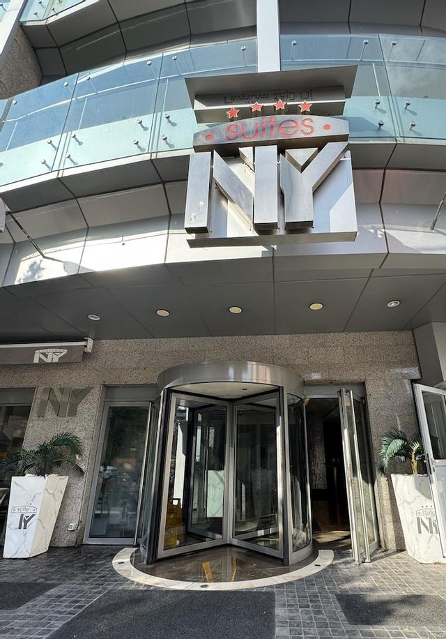 NY Suites Hotel