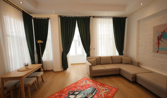 إسا بيرا هوتل