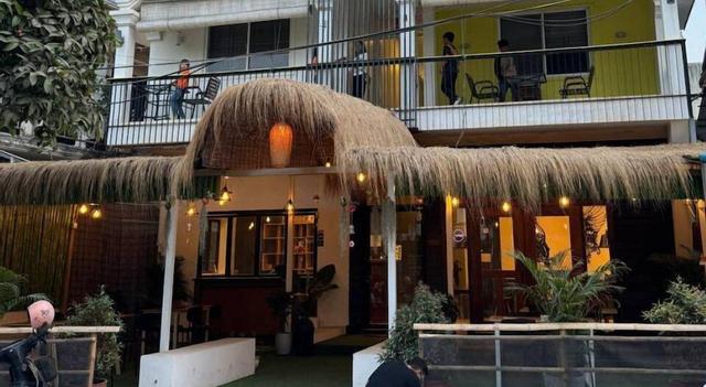 ليديبوج هوستل