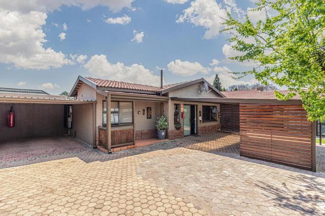 Gold Crest Guesthouse