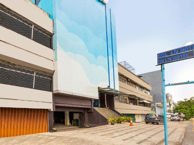 OYO 3735 Liv Hotel