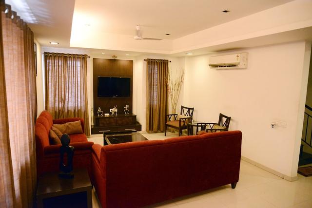 JK Rooms 146 Check Inn Service Apartment