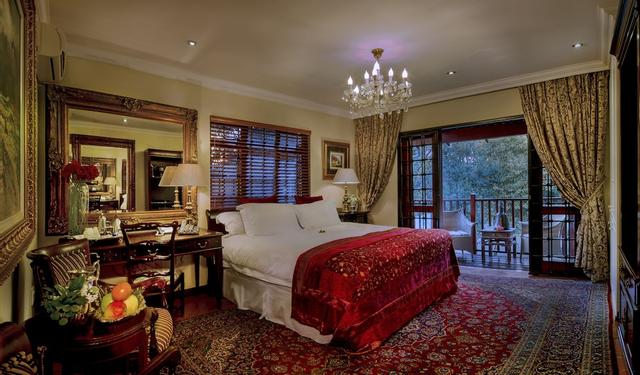 The Oasis Boutique Hotel & Residency