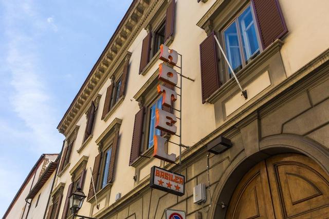 Hotel Basilea