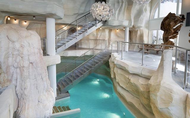 ريزيدونس آند سبا ليه سورس دو ماري - آرك 1950 لو فيليدج