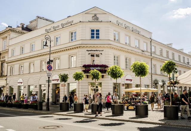 رويال روت ريزيدنس