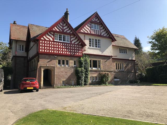 روسال هاوس أبارتمنتس