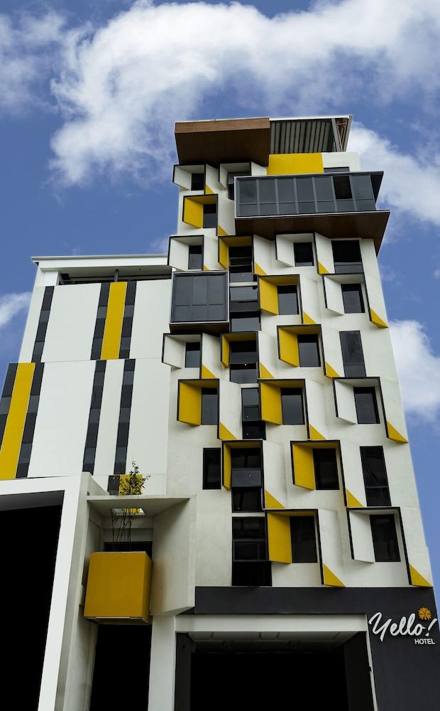 Yello! Hotel