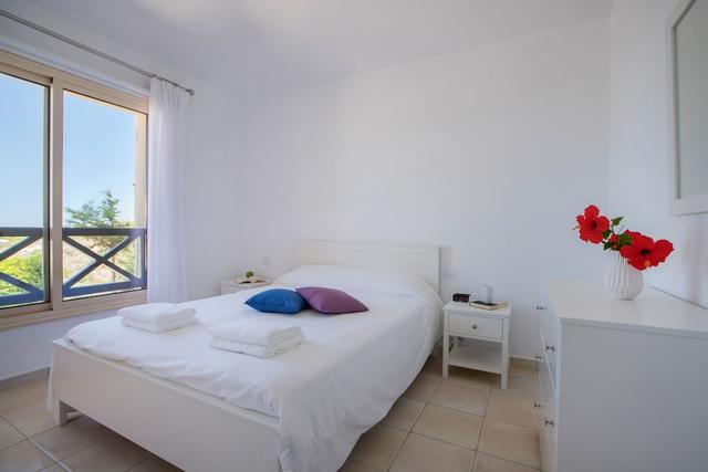 Resitour - Perneri Villas