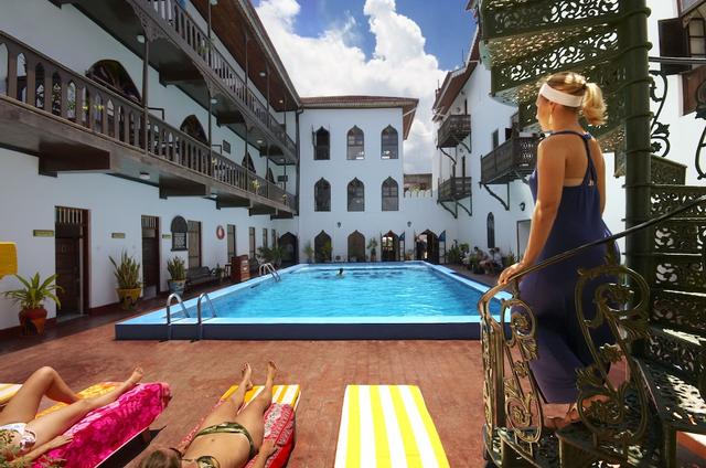 تيمبو هاوس هوتل