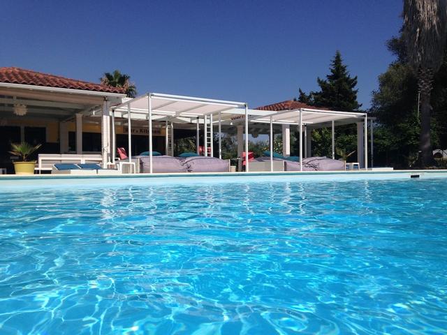 Athina