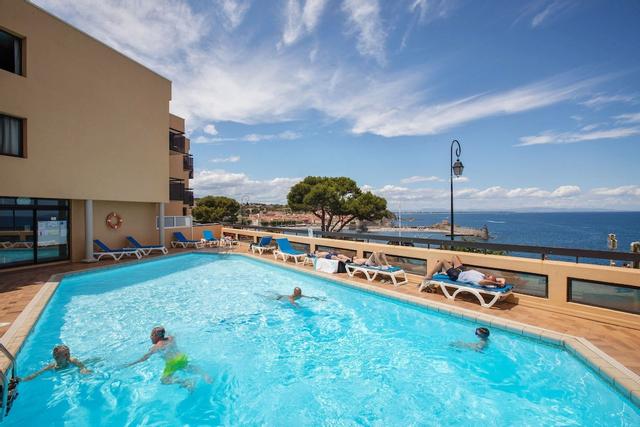 Apartment in Collioure With Stunning Sea Views