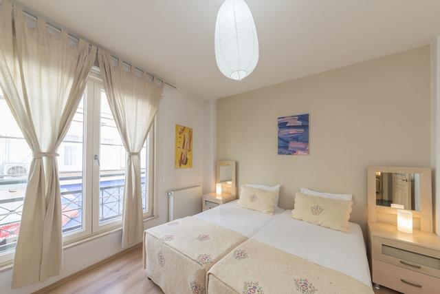 Istanbul Amedros Home