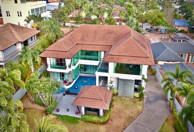 Villa Solitude