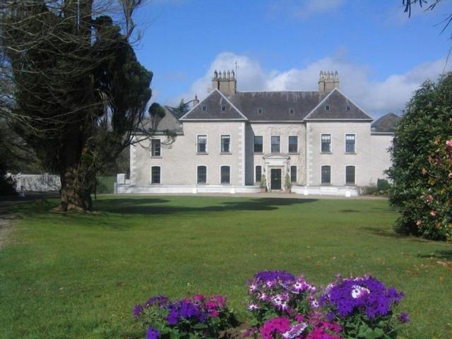Rathaspeck Manor