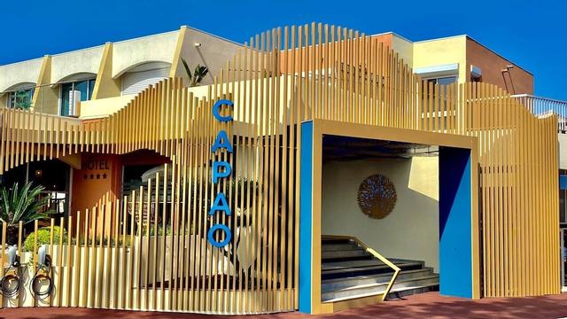 كاباو بيتش أوتل