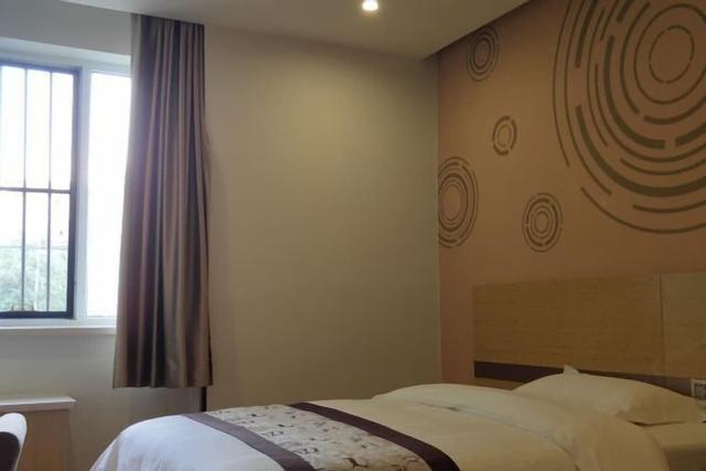 Greentree Inn Business Hotel (Shenyang Huaxiang Shengjing Hospital)